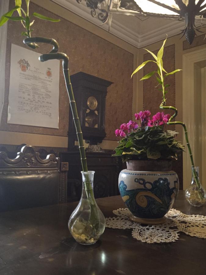 Bed and Breakfast Bed And Books Isabella Катания Экстерьер фото